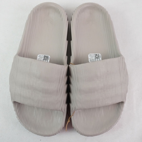 Adidas Adilette 22 Slides - Picture 1 of 4